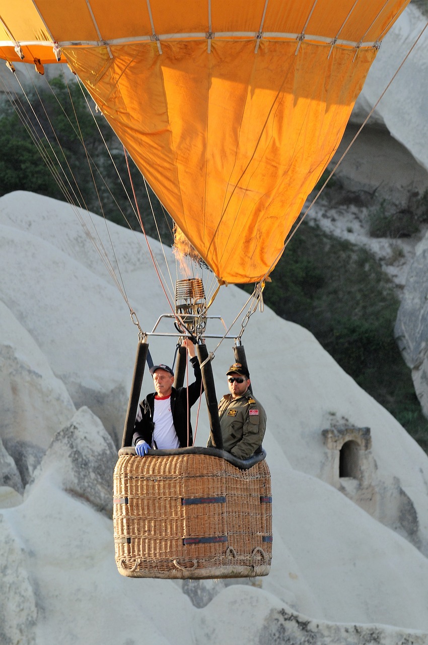 hot air ballooning cappadoccia wondergulets holidays